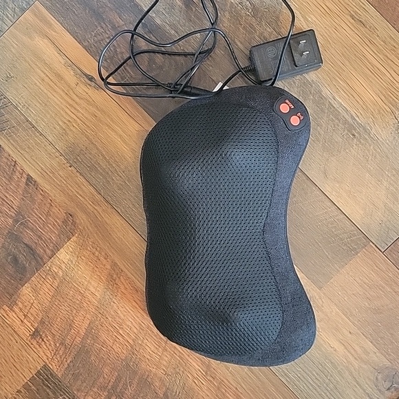 Papillion Back and Neck Massager - Picture 3 of 4